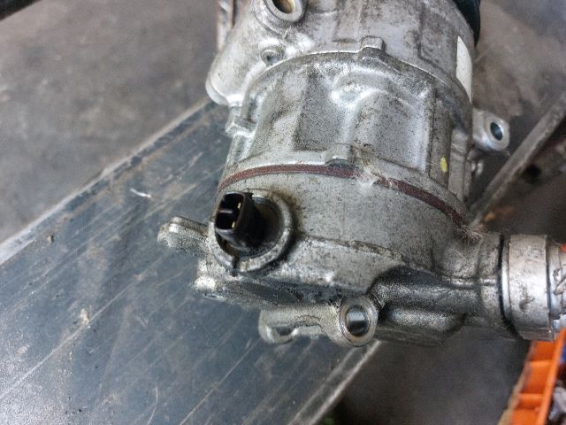 bontott OPEL CORSA D Klímakompresszor