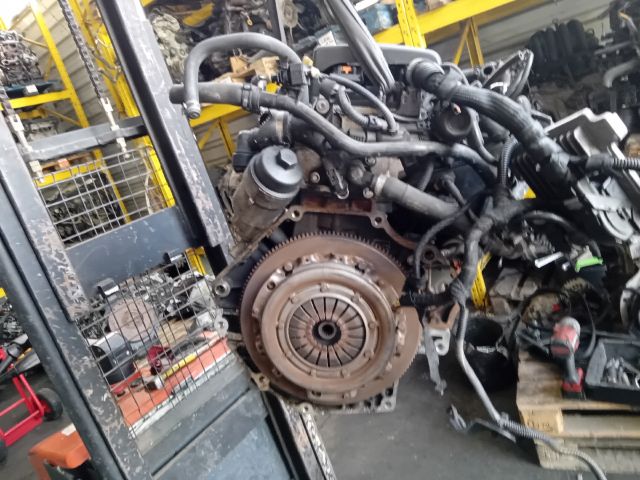 bontott OPEL CORSA D Komplett Motor (Segédberendezésekkel)