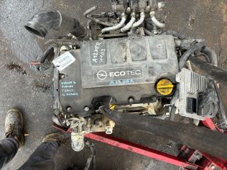 bontott OPEL CORSA D Komplett Motor (Segédberendezésekkel)