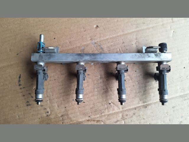 bontott OPEL CORSA D Közösnyomócső