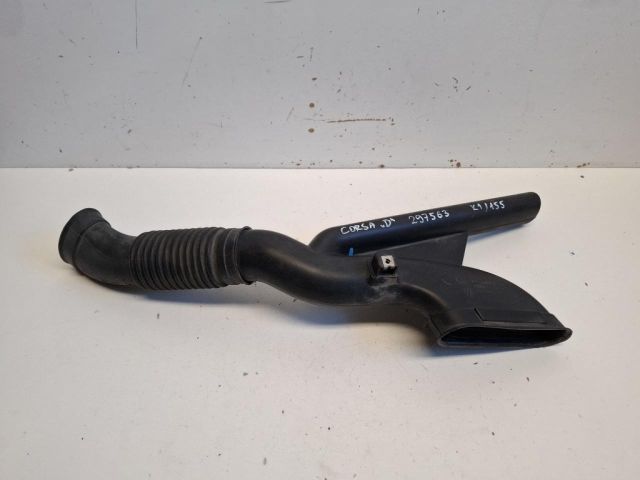 bontott OPEL CORSA D Légbeömlő Cső