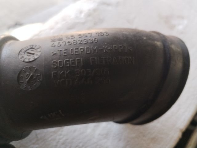 bontott OPEL CORSA D Légbeömlő Cső