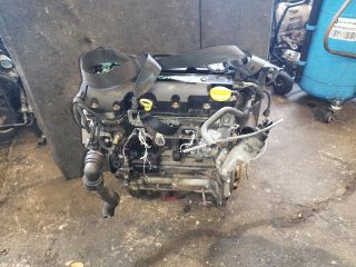 bontott OPEL CORSA D Motor (Fűzött blokk hengerfejjel)