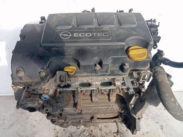 bontott OPEL CORSA D Motor (Fűzött blokk hengerfejjel)