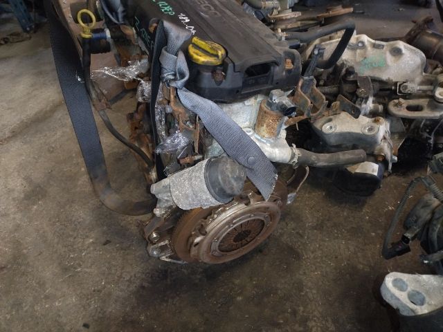 bontott OPEL CORSA D Motor (Fűzött blokk hengerfejjel)