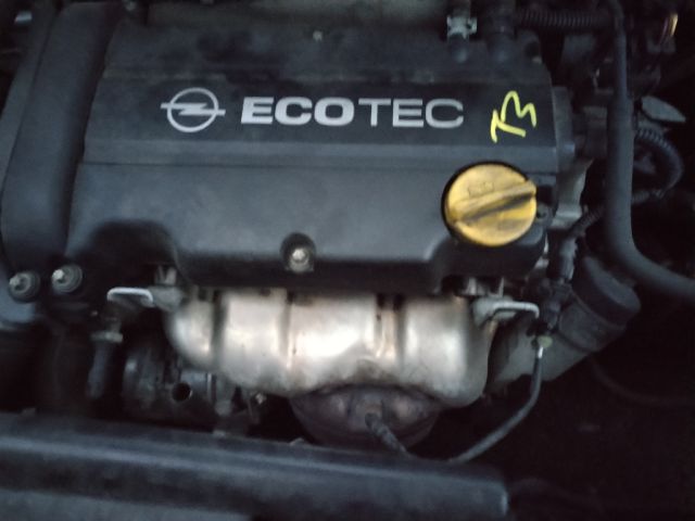 bontott OPEL CORSA D Motor (Fűzött blokk hengerfejjel)