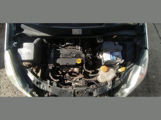 bontott OPEL CORSA D Motor (Fűzött blokk hengerfejjel)