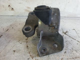 bontott OPEL CORSA D Motor Tartó Bak Jobb