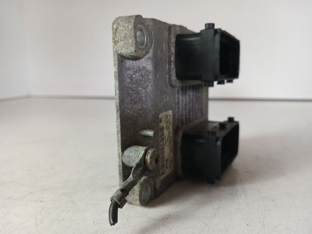 bontott OPEL CORSA D Motorvezérlő