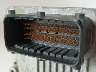 bontott OPEL CORSA D Motorvezérlő