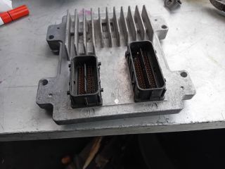 bontott OPEL CORSA D Motorvezérlő