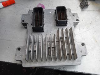 bontott OPEL CORSA D Motorvezérlő