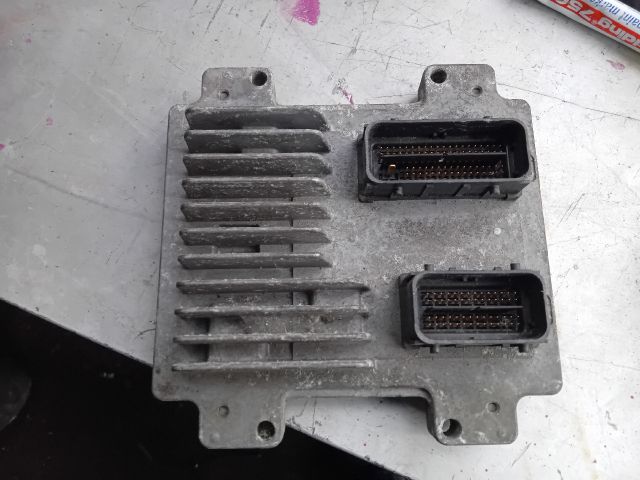 bontott OPEL CORSA D Motorvezérlő