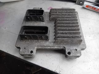 bontott OPEL CORSA D Motorvezérlő