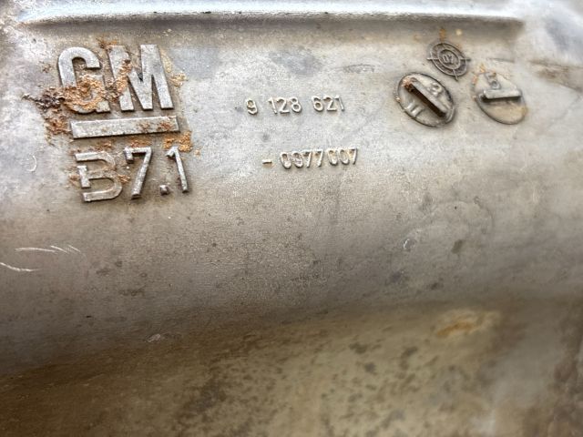 bontott OPEL CORSA D Olajteknő