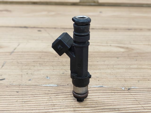 bontott OPEL CORSA D Porlasztó (1 db)