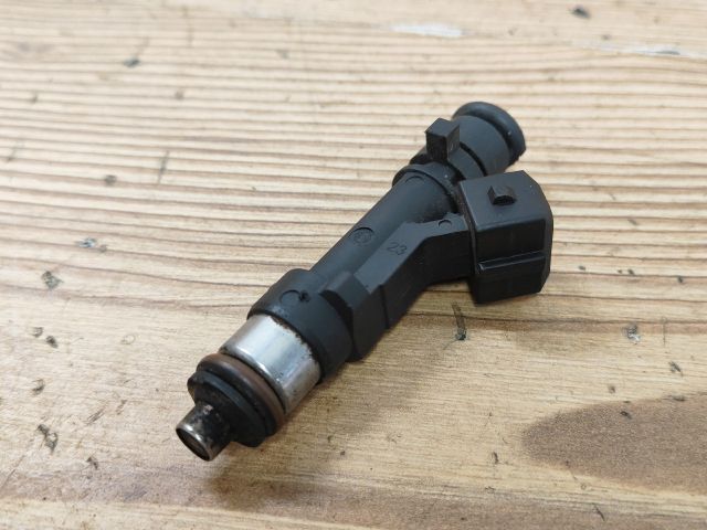 bontott OPEL CORSA D Porlasztó (1 db)