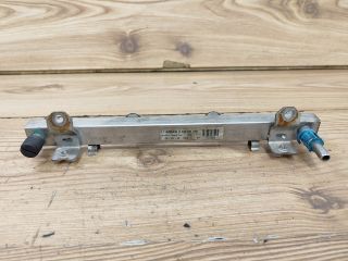 bontott OPEL CORSA D Porlasztó Sor / Híd