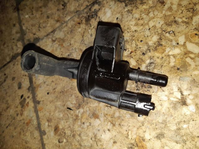 bontott OPEL CORSA D Tankszellőztető Szelep