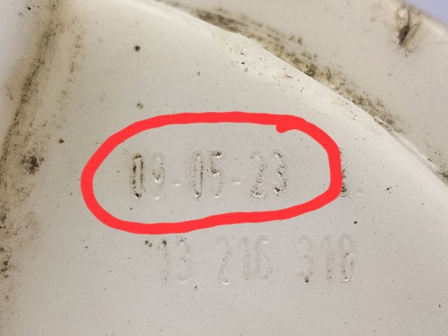 bontott OPEL CORSA D Üzemanyag Szivattyú