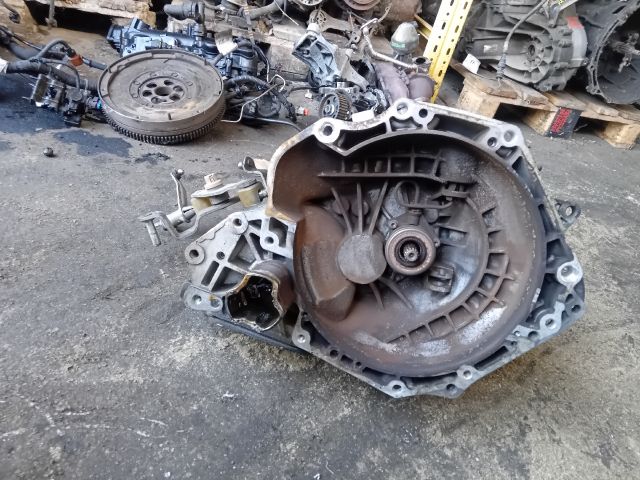 bontott OPEL CORSA D Váltó (Mechanikus)