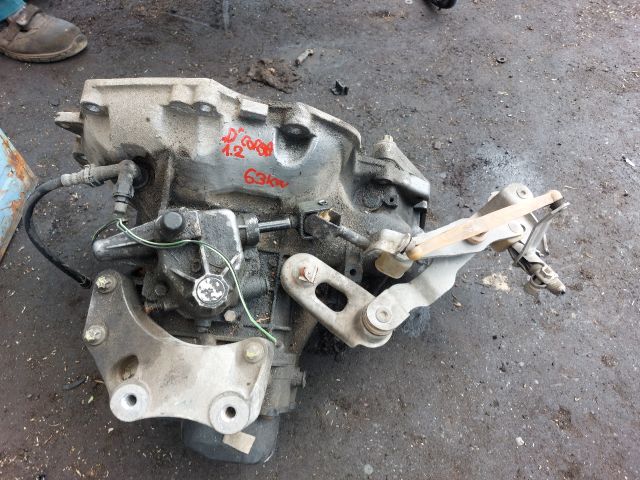 bontott OPEL CORSA D Váltó (Mechanikus)