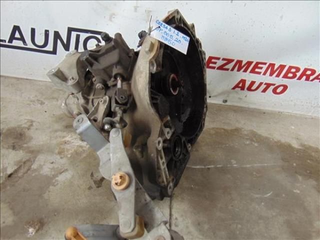 bontott OPEL CORSA D Váltó (Mechanikus)
