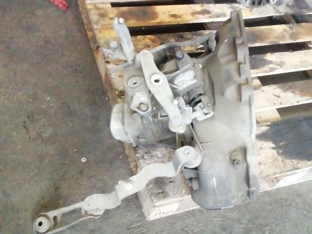 bontott OPEL CORSA D Váltó (Mechanikus)
