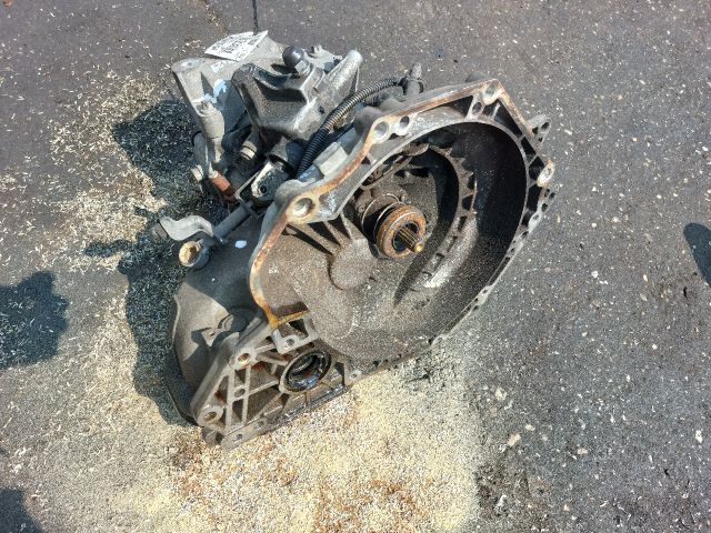 bontott OPEL CORSA D Váltó (Mechanikus)