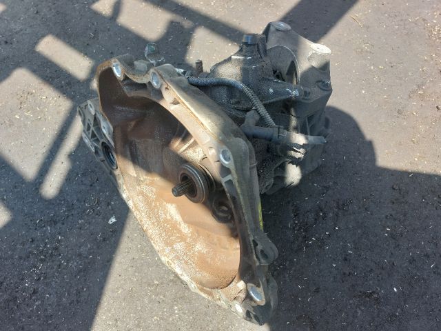 bontott OPEL CORSA D Váltó (Mechanikus)