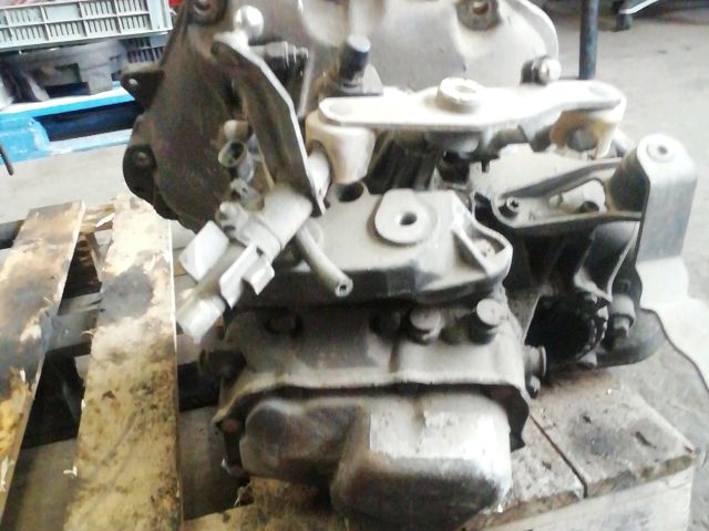 bontott OPEL CORSA D Váltó (Mechanikus)