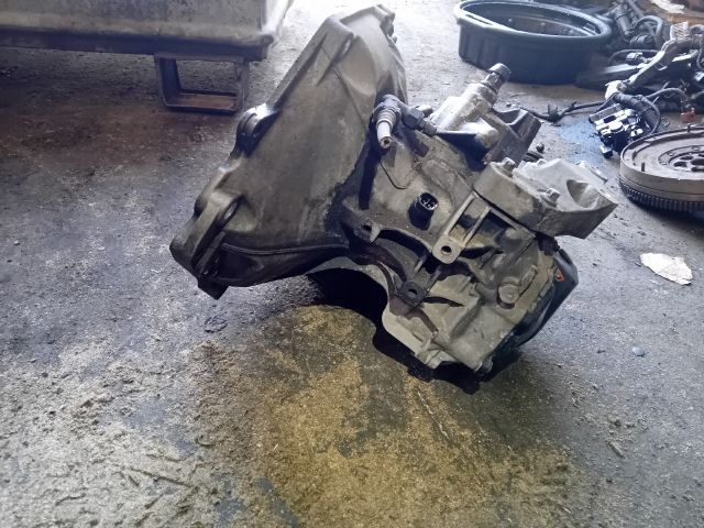 bontott OPEL CORSA D Váltó (Mechanikus)
