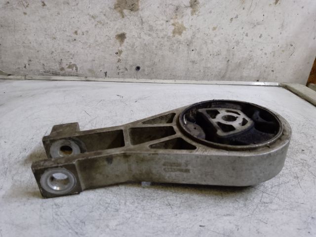 bontott OPEL CORSA D Váltó Tartó Bak (Pozíciófüggetlen)