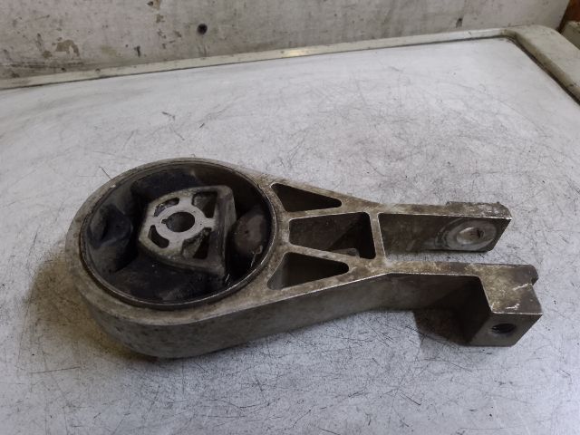 bontott OPEL CORSA D Váltó Tartó Bak (Pozíciófüggetlen)