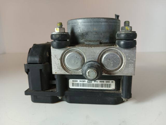 bontott OPEL CORSA D ABS Kocka