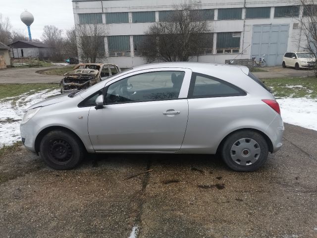 bontott OPEL CORSA D Bal első Csonkállvány Kerékaggyal