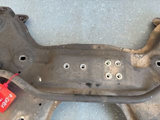 bontott OPEL CORSA D Első Bölcső