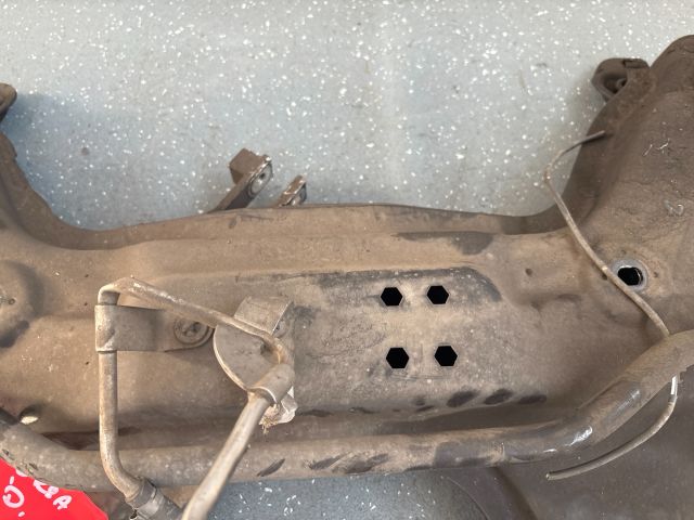 bontott OPEL CORSA D Első Bölcső