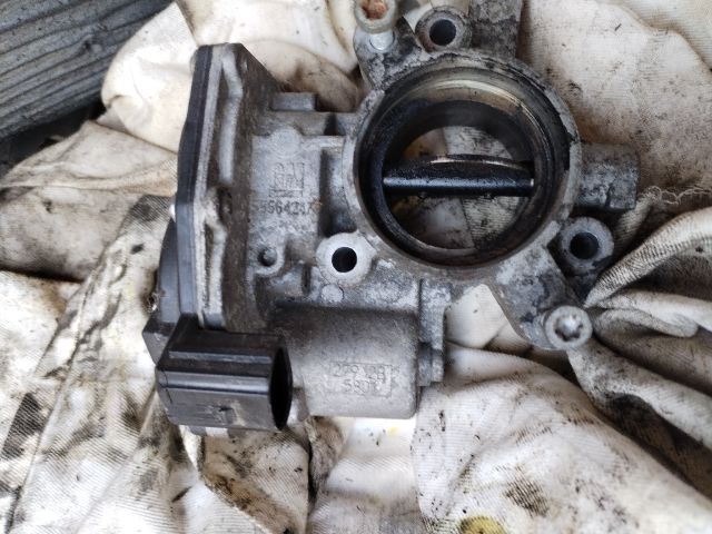 bontott OPEL CORSA D Fojtószelep (Elektromos)