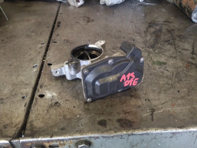 bontott OPEL CORSA D Fojtószelep (Elektromos)