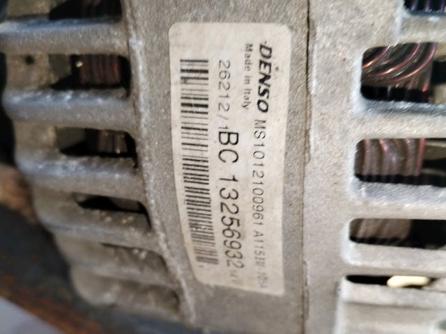 bontott OPEL CORSA D Generátor