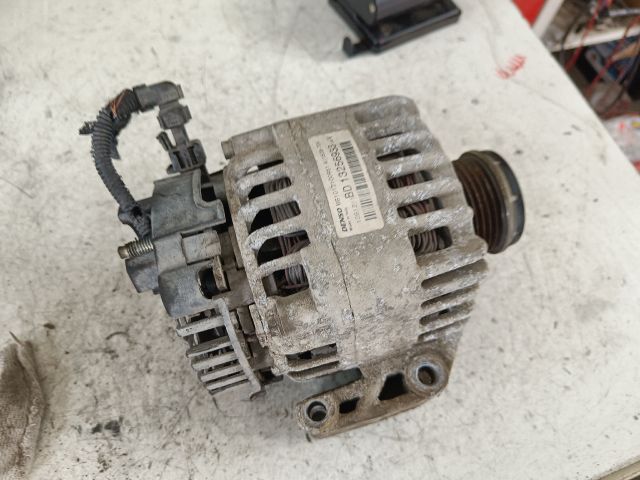 bontott OPEL CORSA D Generátor