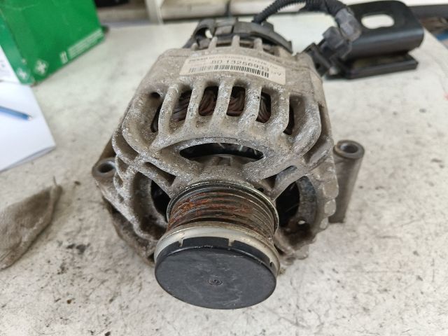 bontott OPEL CORSA D Generátor