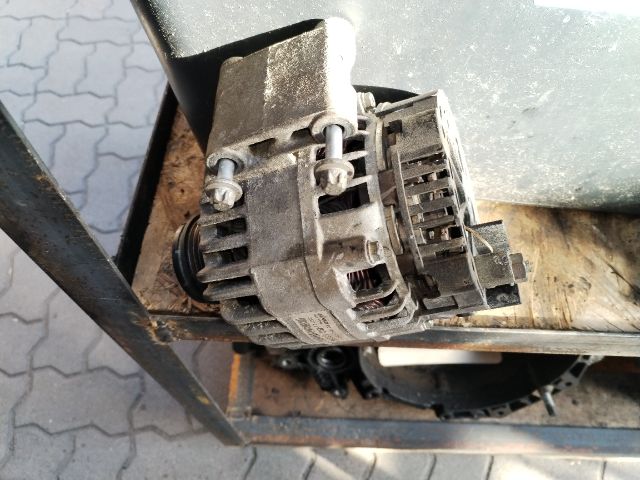 bontott OPEL CORSA D Generátor