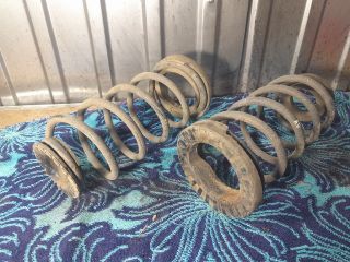 bontott OPEL CORSA D Hátsó Rugó Pár