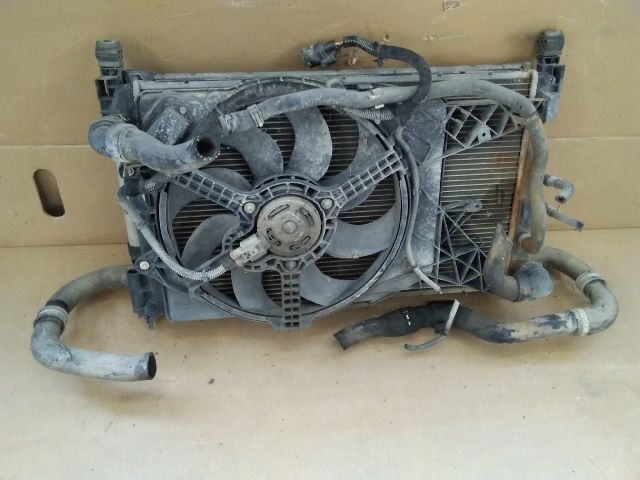 bontott OPEL CORSA D Hűtő Ventilátor(ok), Radiátor(ok) Szett