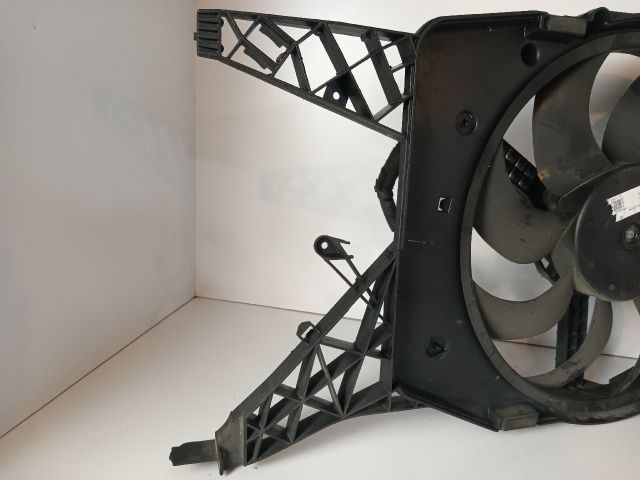 bontott OPEL CORSA D Hűtőventilátor