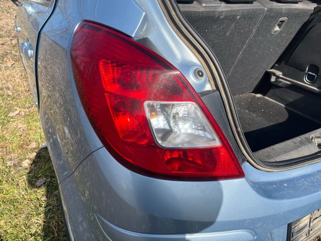 bontott OPEL CORSA D Jobb első Csonkállvány Kerékaggyal