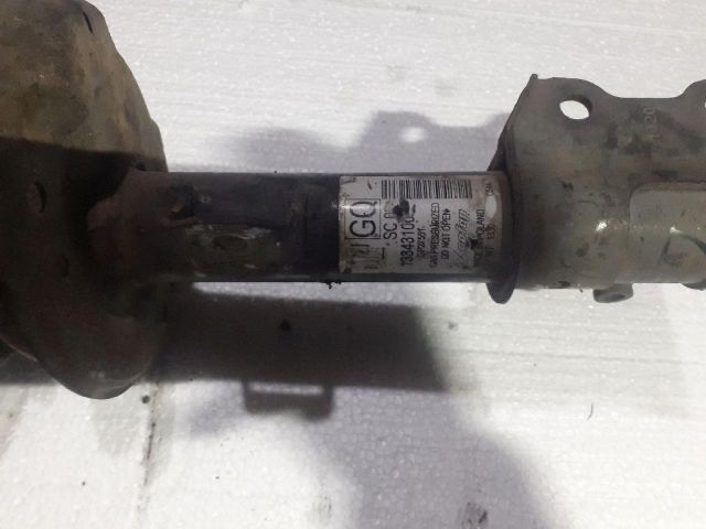 bontott OPEL CORSA D Jobb első Gólyaláb (Lengécsillapító, Rugó)