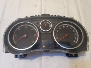 bontott OPEL CORSA D Kilométeróra